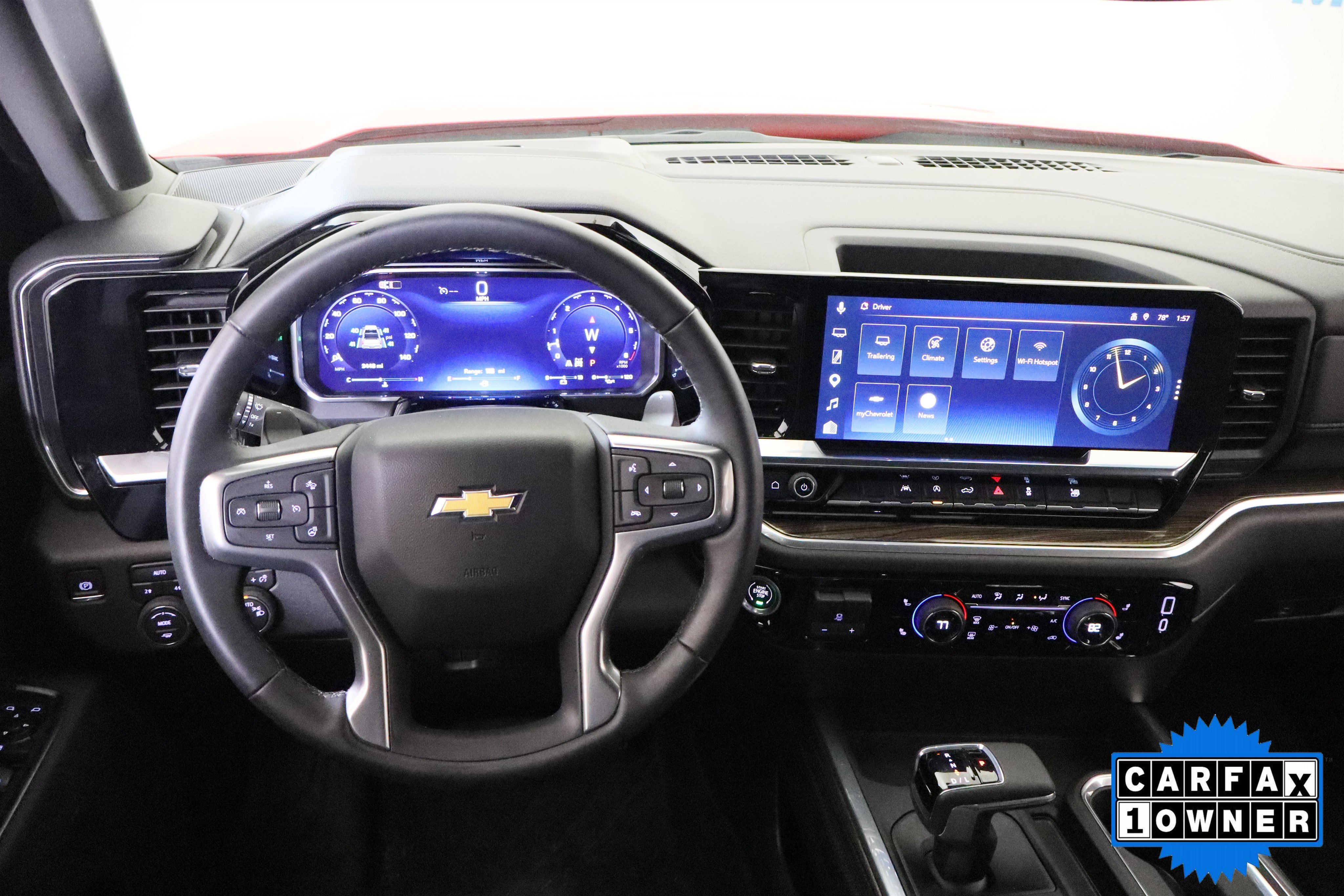 Used 2026 Chevrolet Silverado 1500 LT w/ Leather Package AWD/4WD image 17