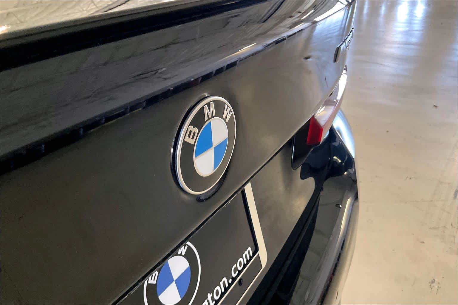 Used 2022 BMW M550i xDrive w/ Executive Package AWD/4WD image 31