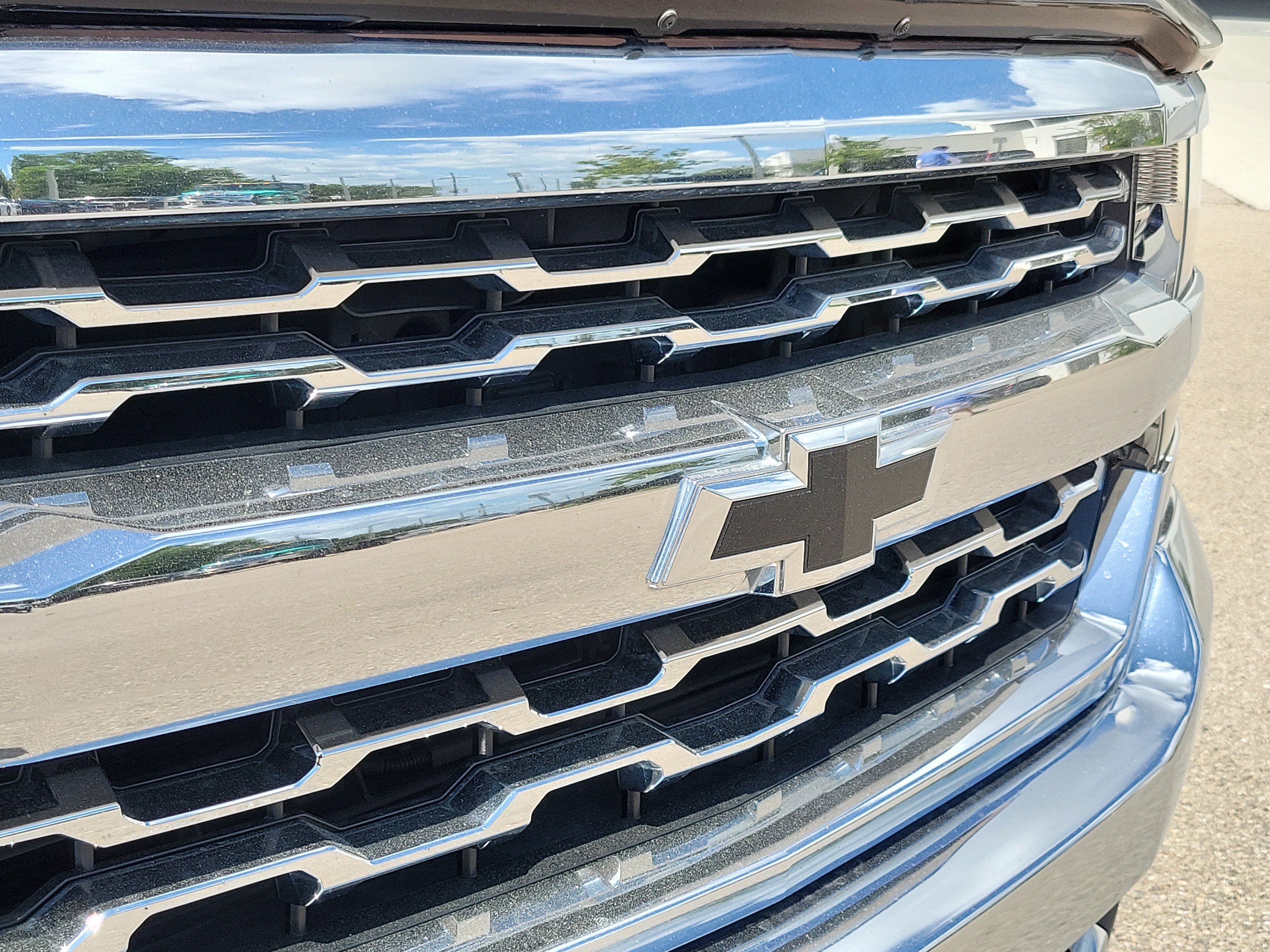 Used 2018 Chevrolet Silverado 1500 LTZ RWD image 13
