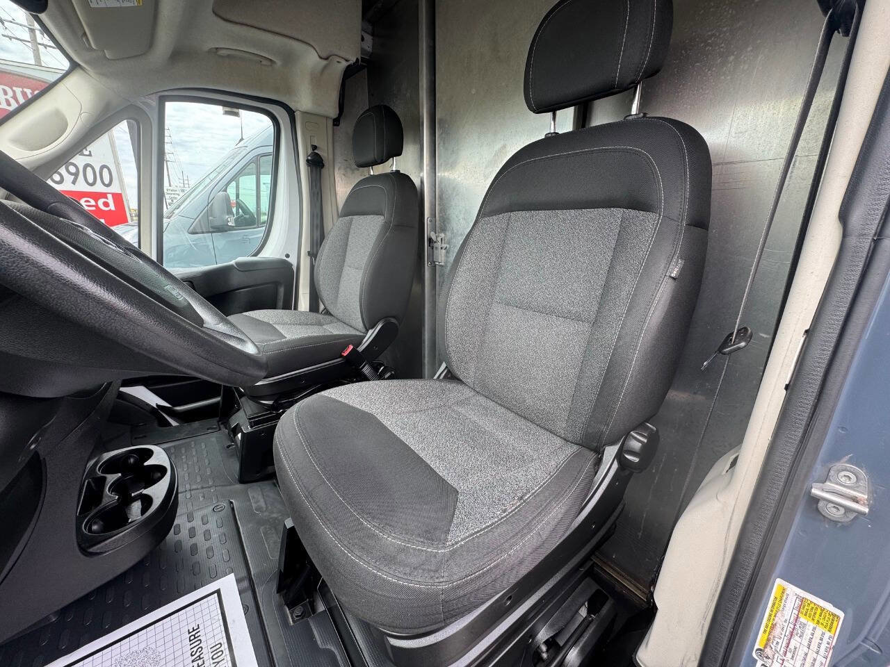 Used 2018 RAM ProMaster 2500 image 10