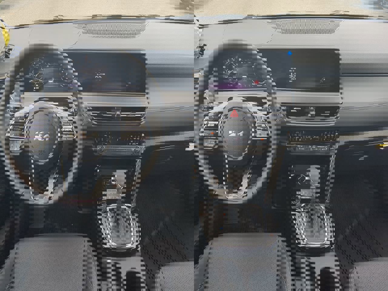 New 2026 Kia Seltos EX image 13