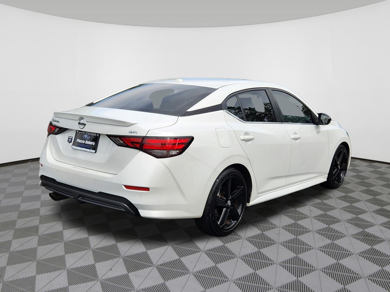 Used 2021 Nissan Sentra SR FWD image 4