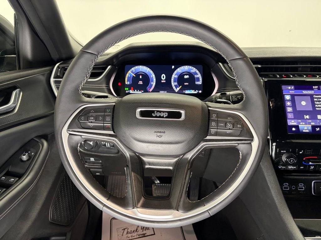 Used 2024 Jeep Grand Cherokee Altitude image 13
