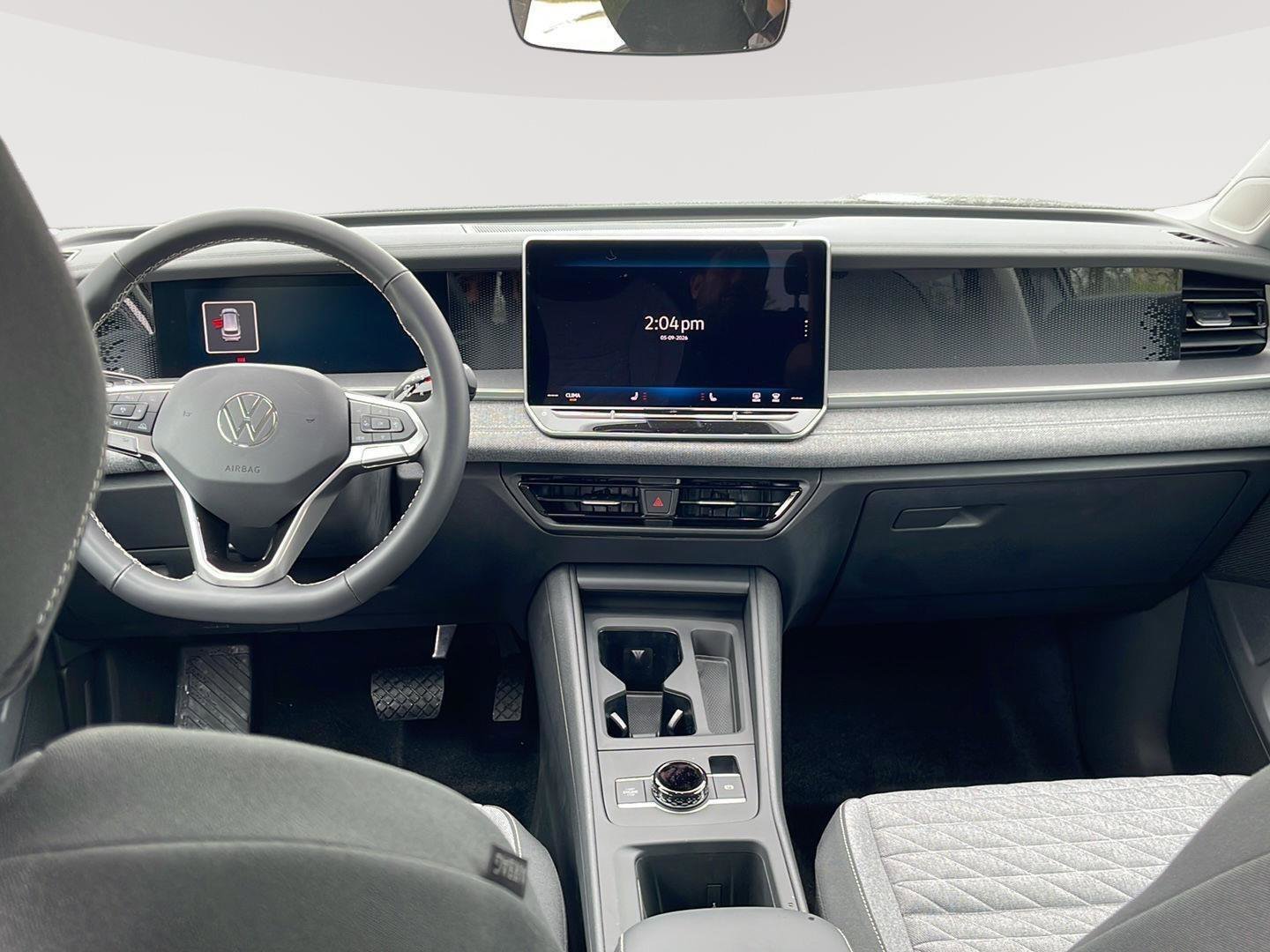 New 2026 Volkswagen Tiguan S AWD/4WD image 18
