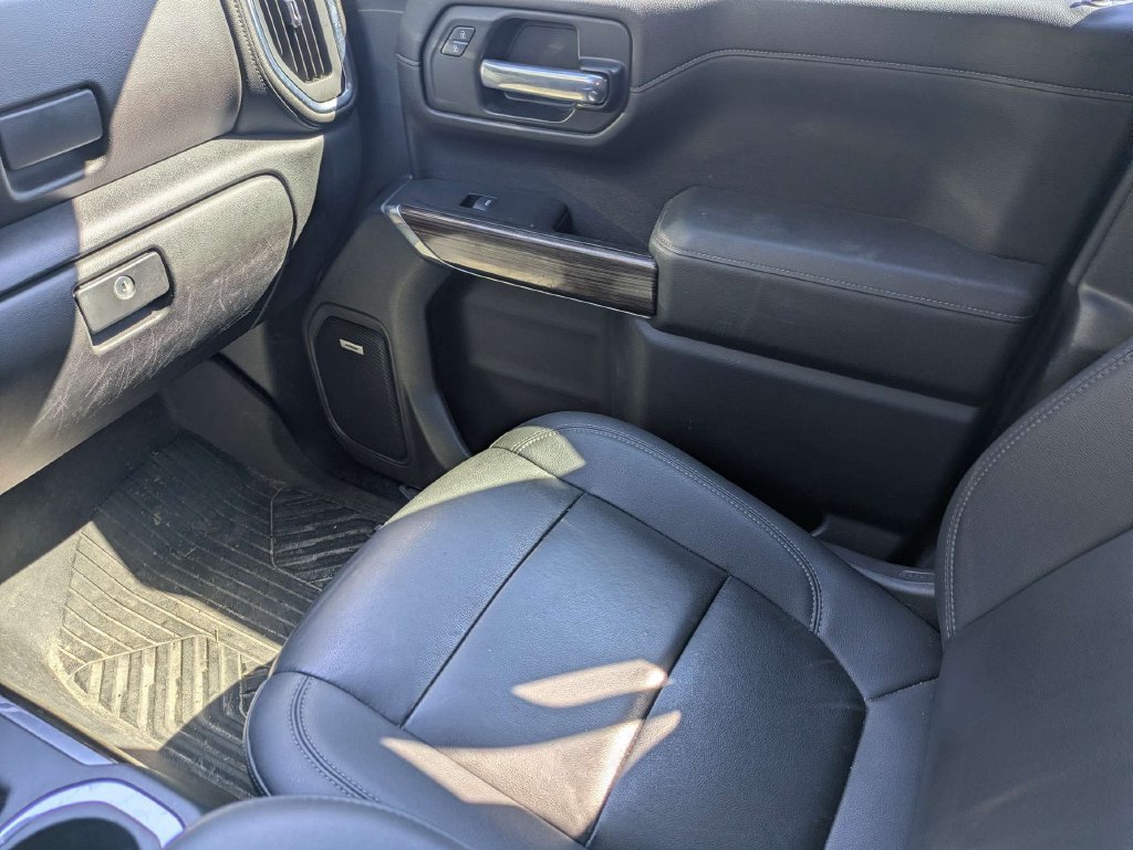 Used 2021 Chevrolet Silverado 1500 LT Trail Boss w/ Convenience Package II AWD/4WD image 17