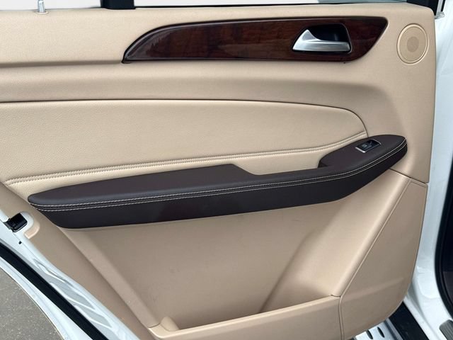 Used 2019 Mercedes-Benz GLS 450 4MATIC image 11
