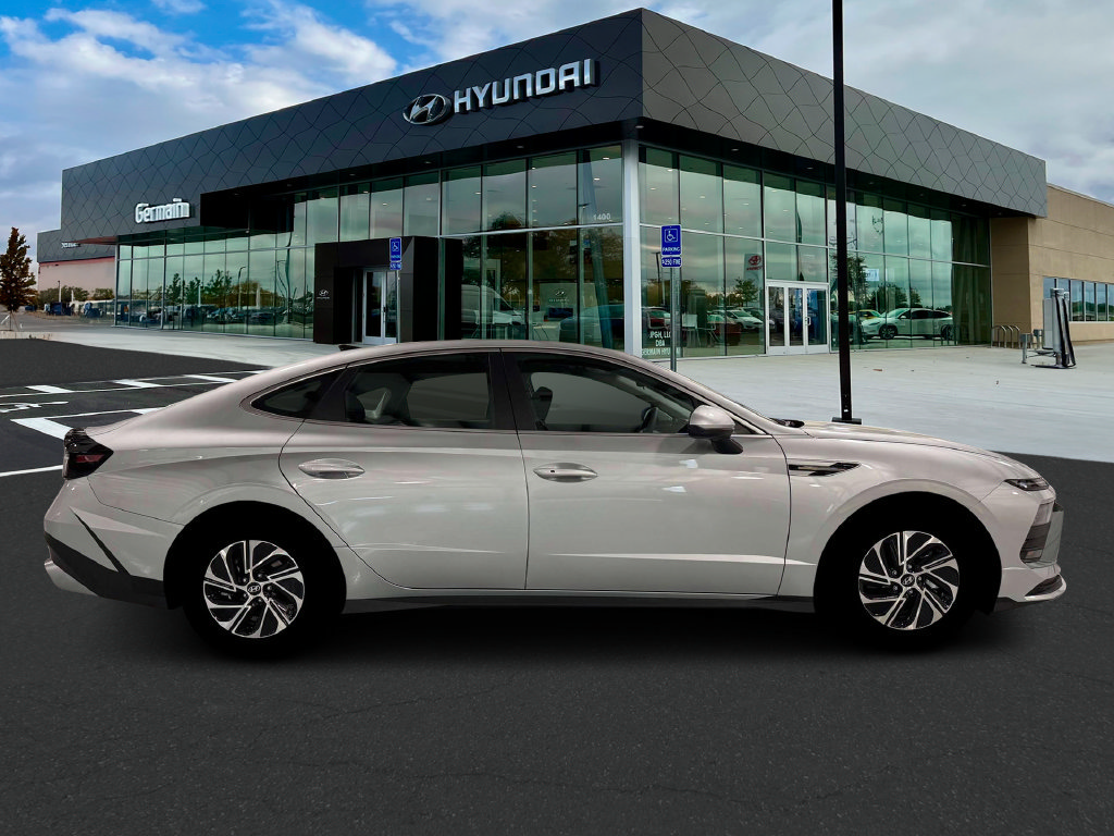 New 2026 Hyundai Sonata Blue FWD image 9