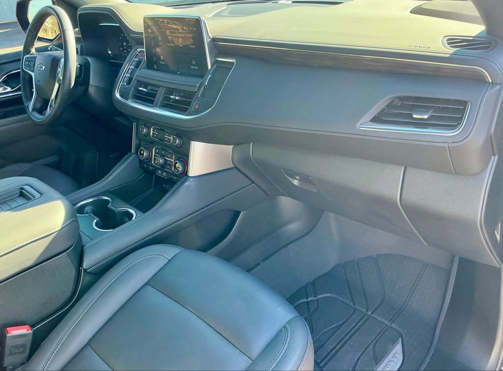 Used 2024 Chevrolet Tahoe Z71 w/ Luxury Package image 23