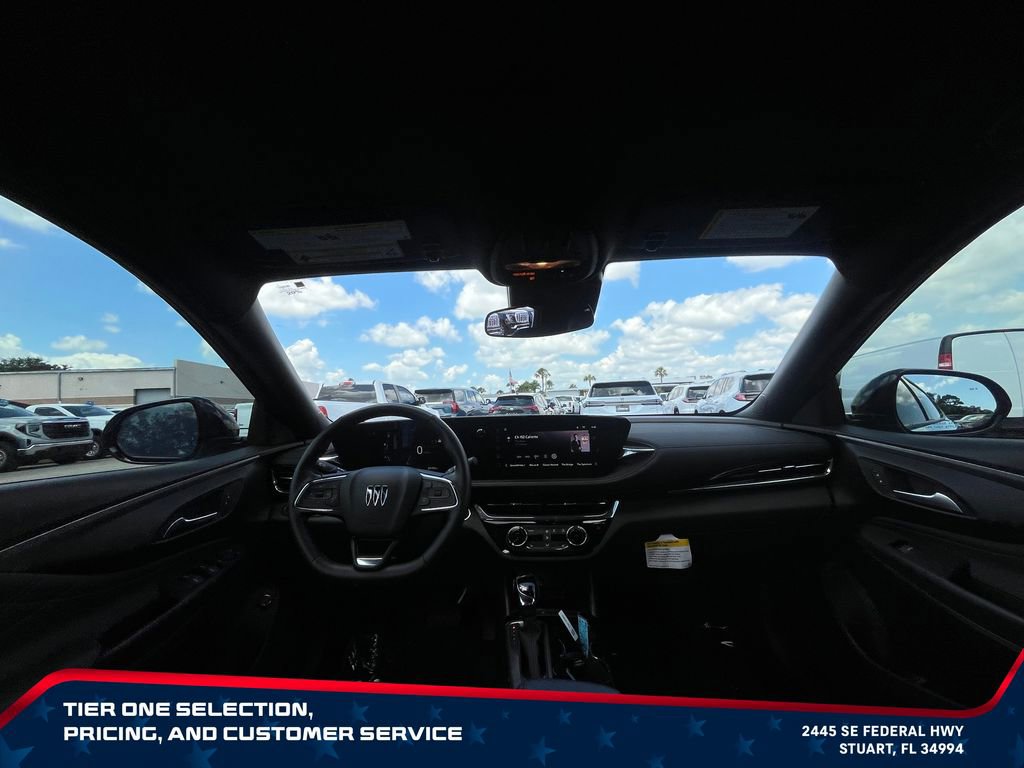 Used 2025 Buick Envista Sport Touring w/ Convenience I Package FWD image 14