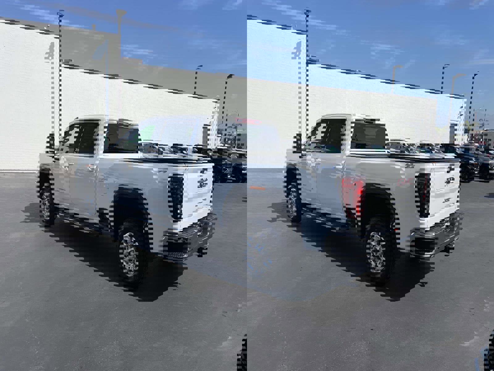 New 2026 GMC Sierra 2500 SLE w/ SLE Value Package; image 4