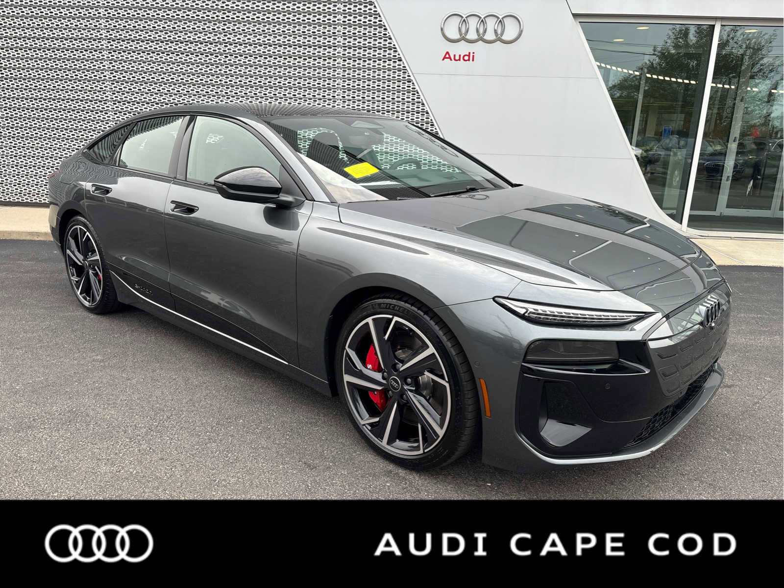 New 2025 Audi S6 e-tron Prestige image 1