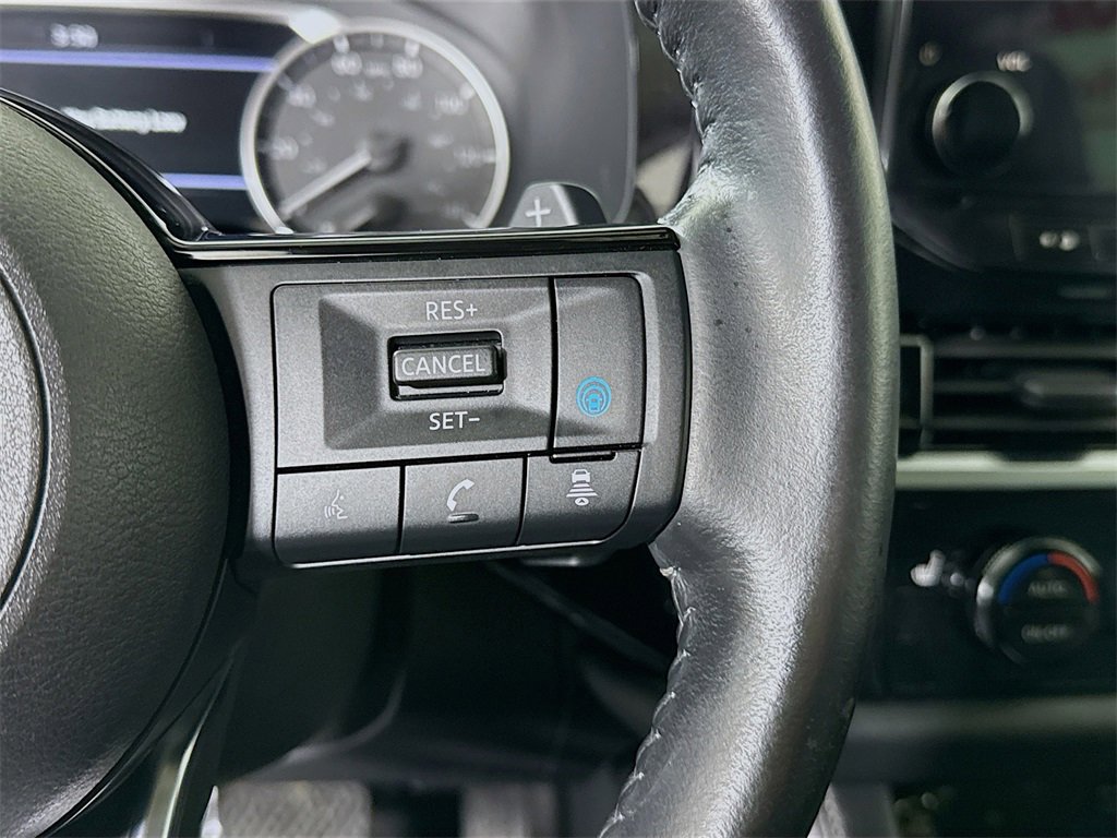 Certified 2023 Nissan Pathfinder SL w/ Black Appearance Package image 22