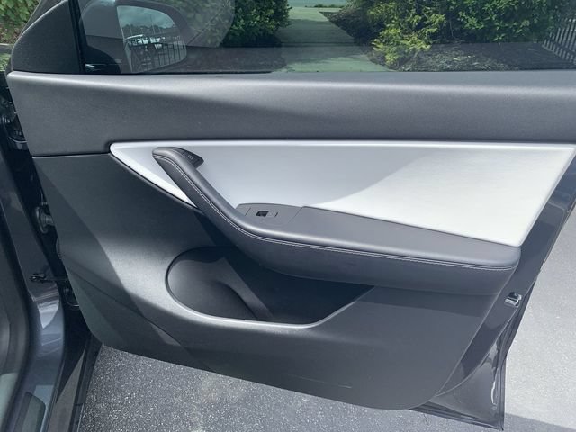 Used 2021 Tesla Model Y Performance AWD/4WD image 13