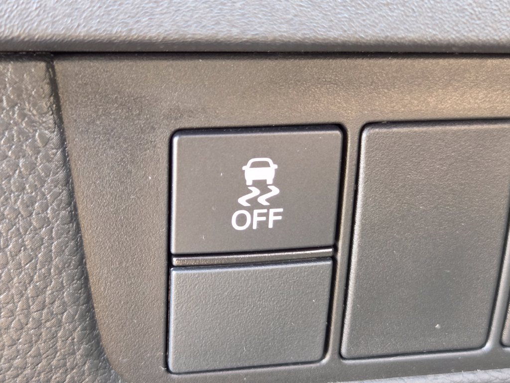 Used 2025 Honda CR-V EX image 10