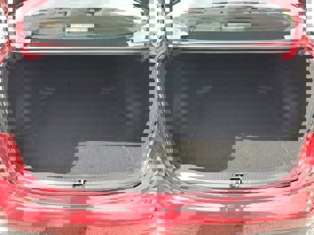 Used 2025 Toyota Corolla LE image 13