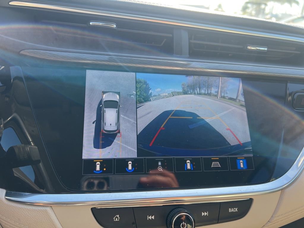 Used 2022 Buick Encore GX Essence w/ Advanced Technology Package image 59