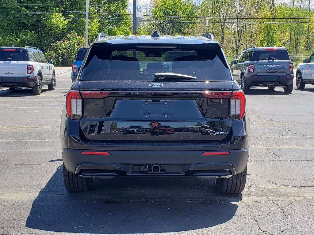 New 2026 Ford Explorer ST-Line AWD/4WD image 6