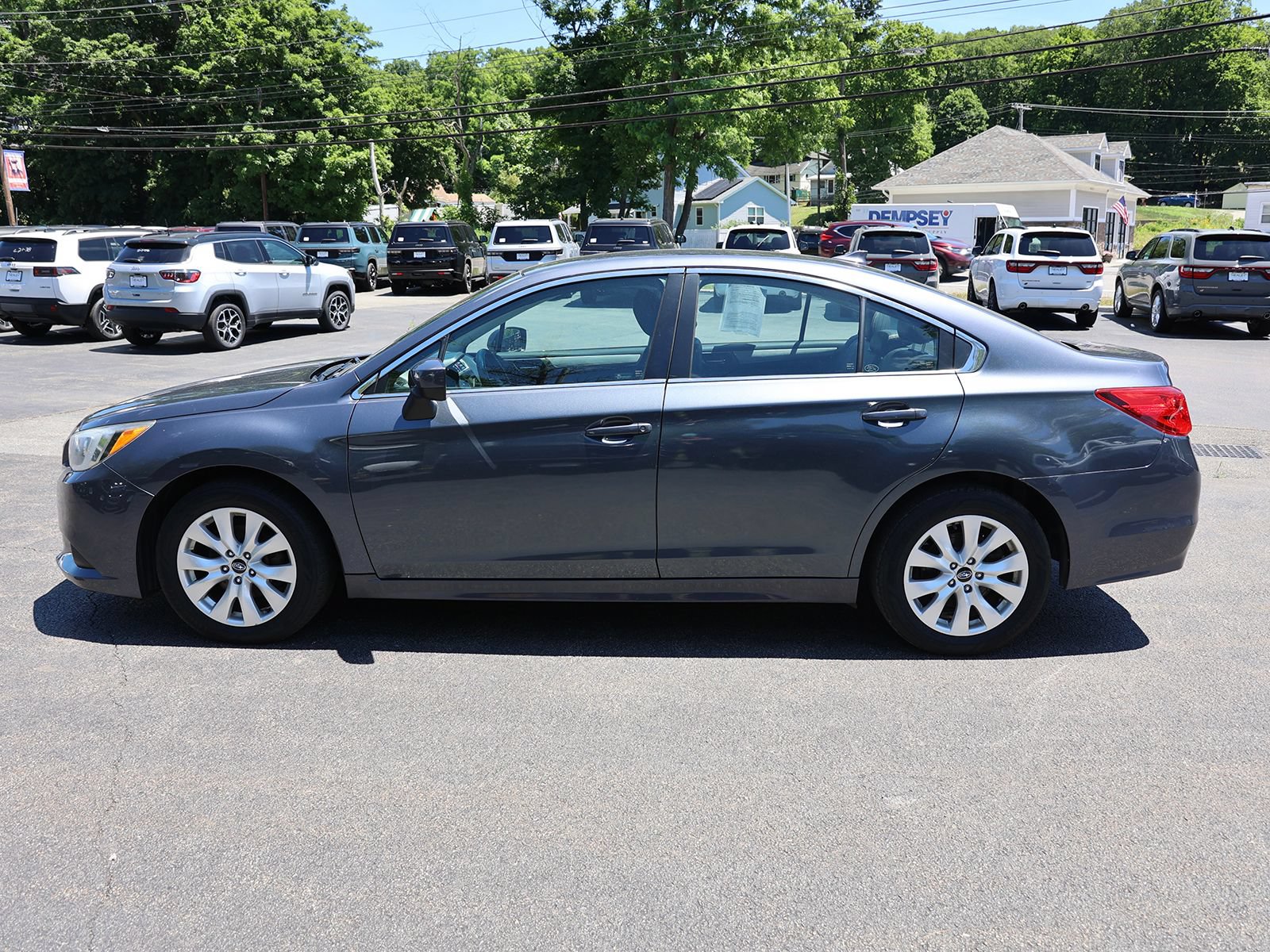 Used 2017 Subaru Legacy 2.5i Premium AWD/4WD image 4