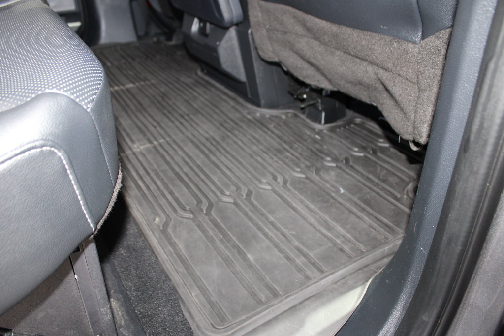 Used 2023 Ford F350 Lariat w/ Tremor Off-Road Package AWD/4WD image 58