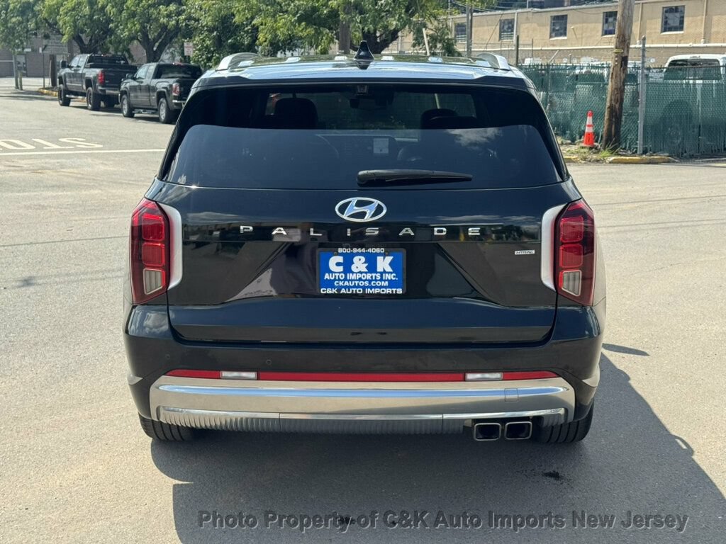 Used 2024 Hyundai Palisade Calligraphy AWD/4WD image 10