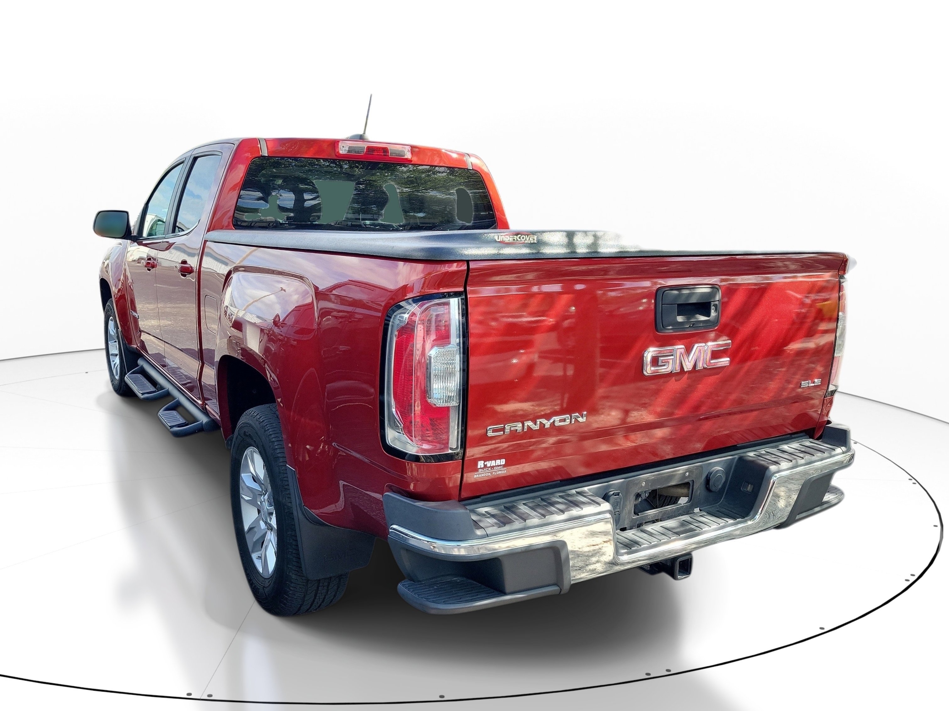 Used 2015 GMC Canyon SLE image 4