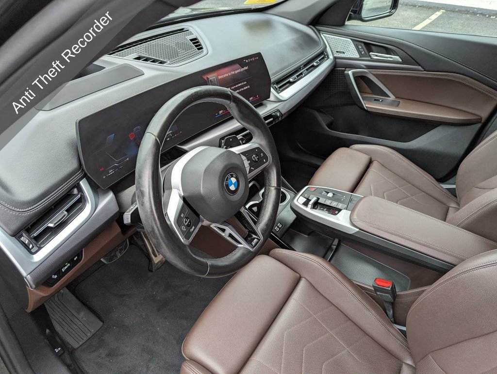 Used 2023 BMW X1 xDrive28i w/ Premium Package AWD/4WD image 17