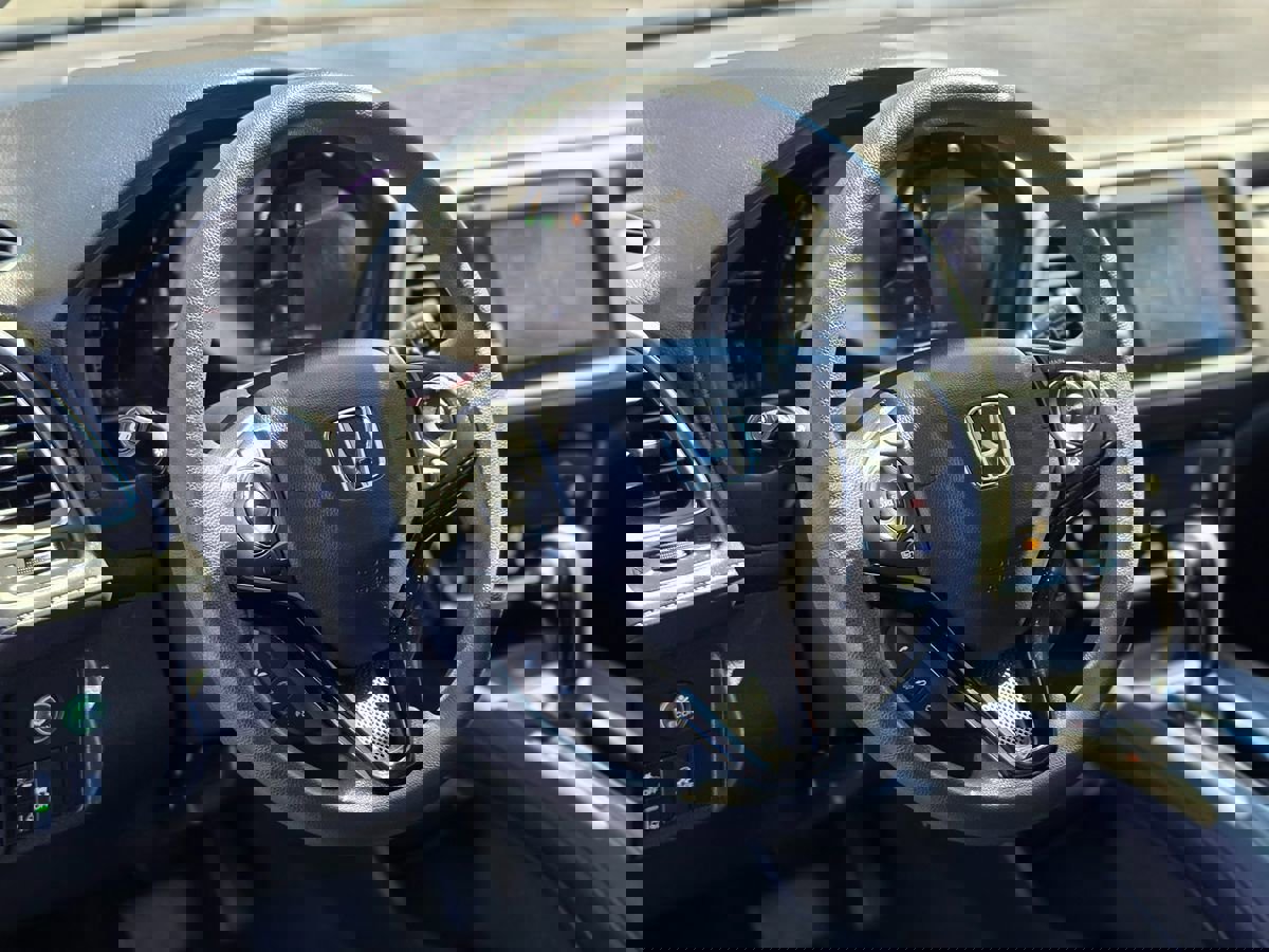 Used 2022 Honda HR-V EX image 16