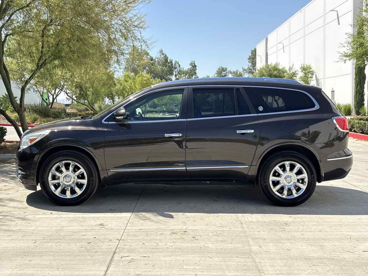 Used 2013 Buick Enclave Premium FWD image 6