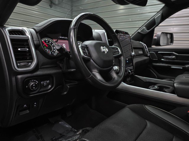 Used 2022 RAM 1500 Laramie AWD/4WD image 13