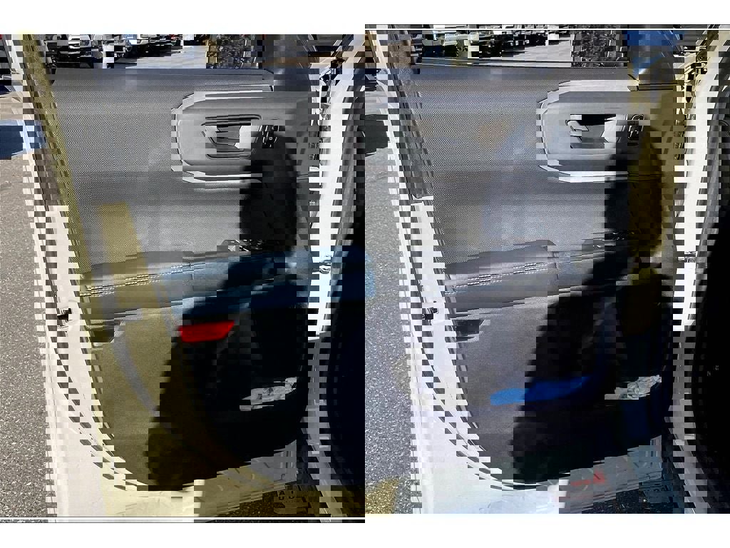 Used 2024 Ford Bronco Sport Outer Banks w/ Tech Package image 23