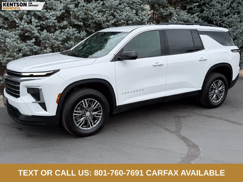 Used 2026 Chevrolet Traverse LT