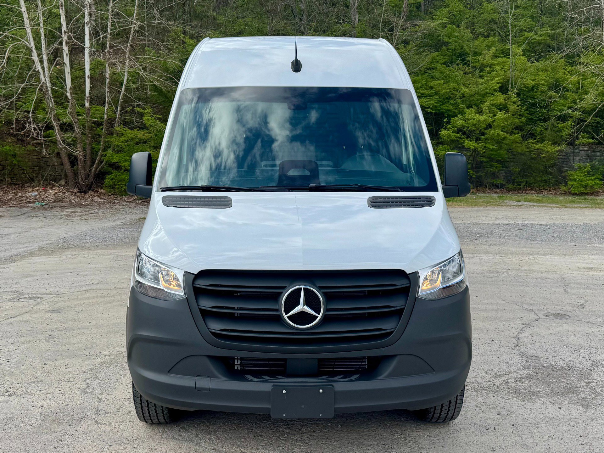 Used 2025 Mercedes-Benz Sprinter 2500 image 8