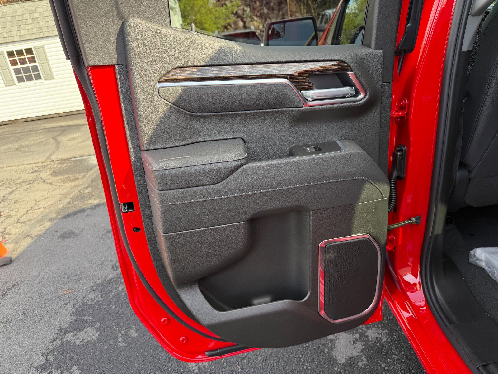 New 2026 GMC Sierra 1500 Elevation image 17