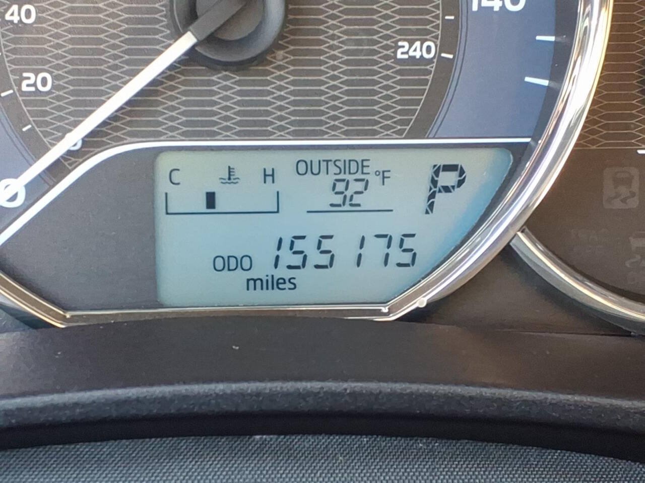 Used 2016 Toyota Corolla LE FWD image 26