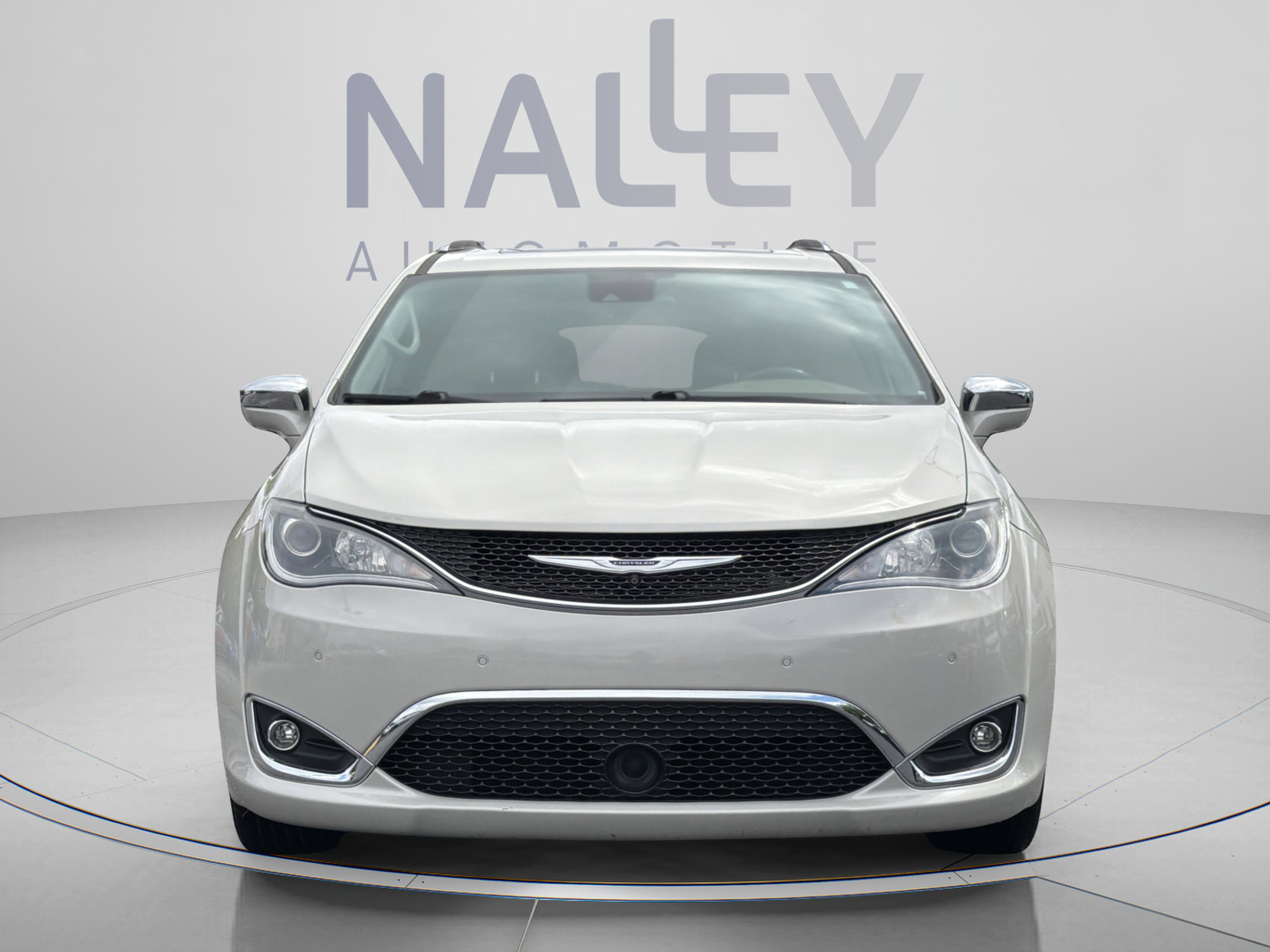 Used 2019 Chrysler Pacifica Limited FWD image 5