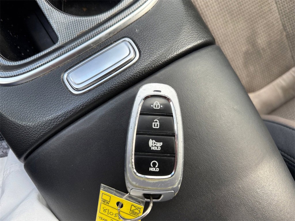 Used 2022 Hyundai Santa Fe SEL image 31