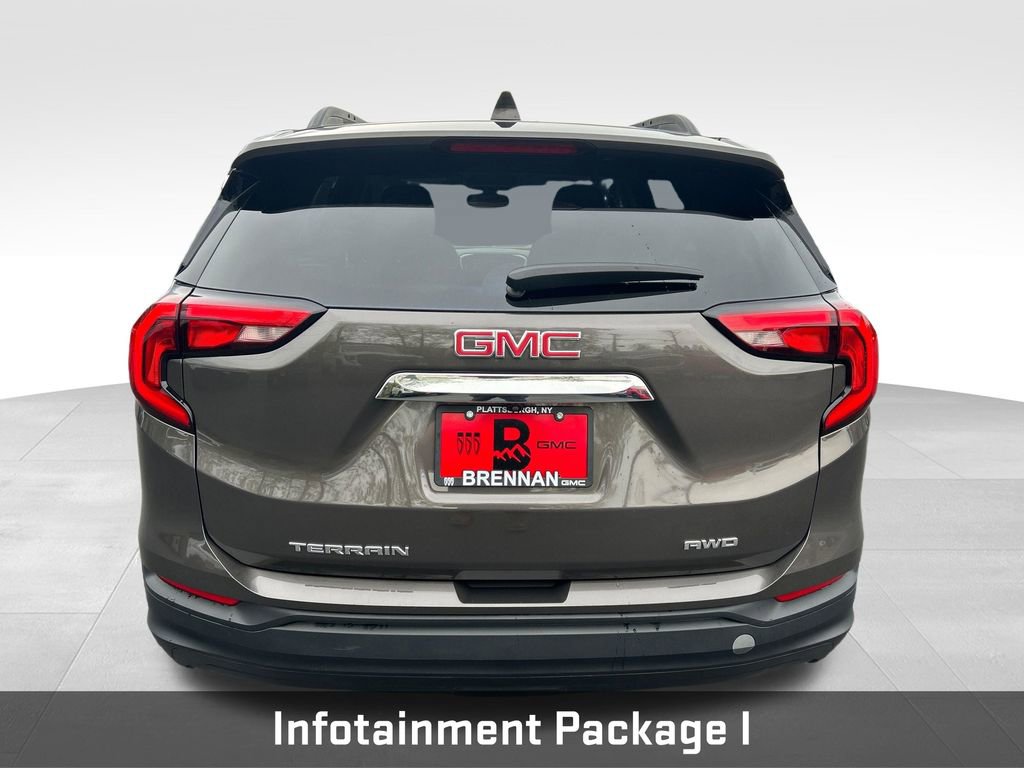 Certified 2019 GMC Terrain SLE w/ Driver Convenience Package AWD/4WD image 4