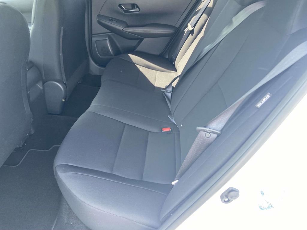 Used 2025 Nissan Sentra S image 13