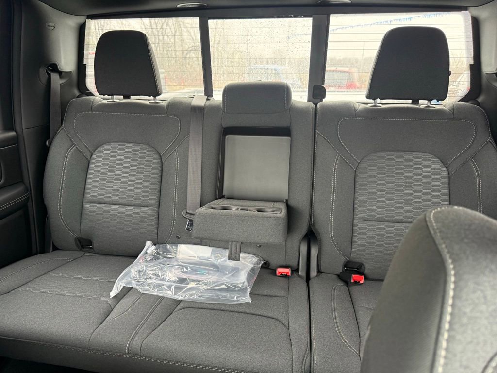 New 2026 RAM 1500 Big Horn AWD/4WD image 36