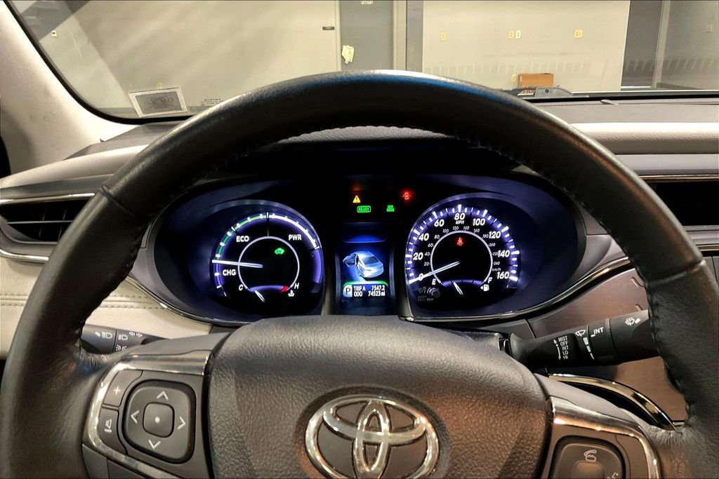 Used 2016 Toyota Avalon XLE Plus FWD image 13
