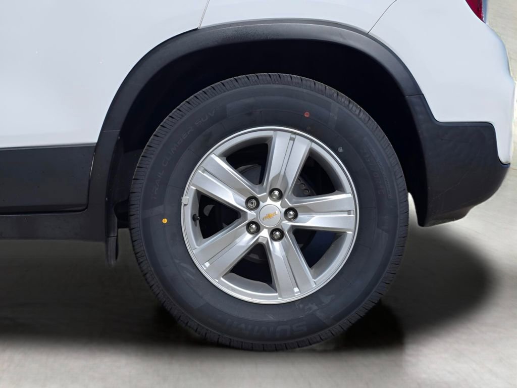Used 2020 Chevrolet Trax LS image 26