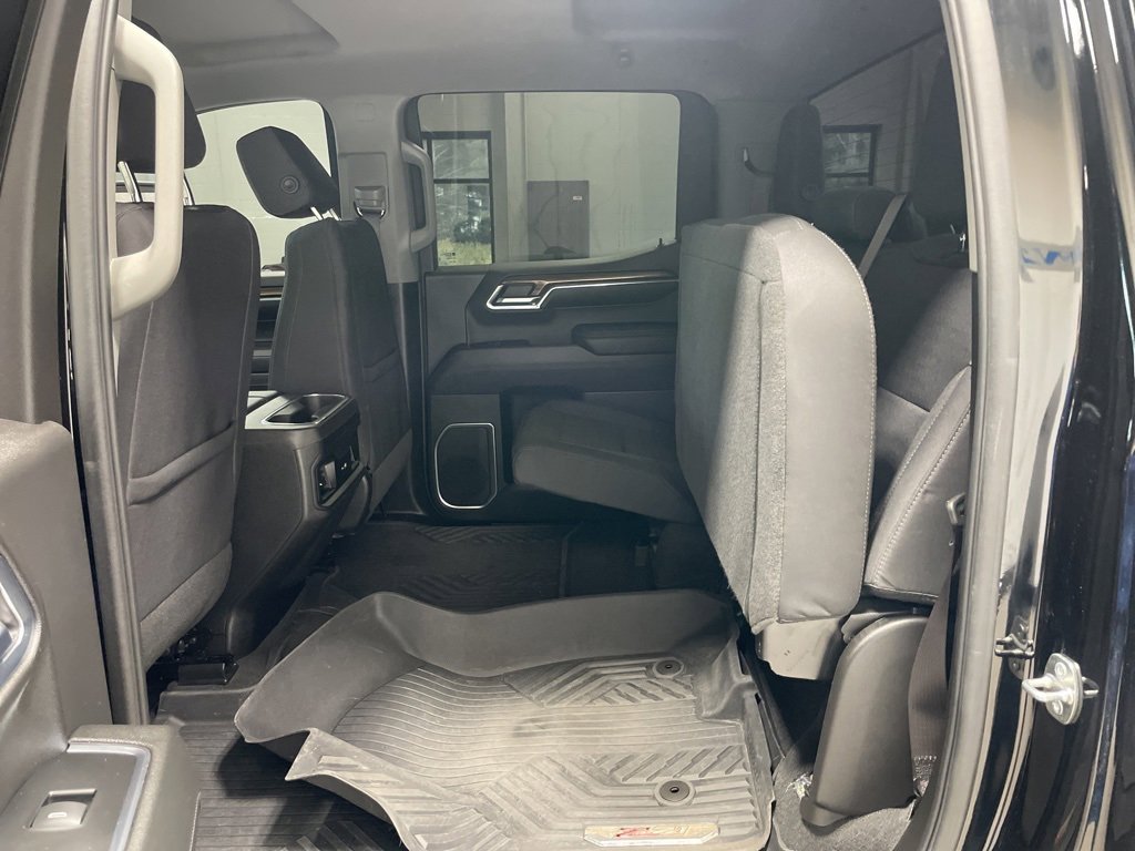 Used 2024 Chevrolet Silverado 1500 RST image 18