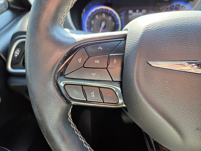 Certified 2020 Chrysler Pacifica Touring-L w/ S Appearance Package image 29