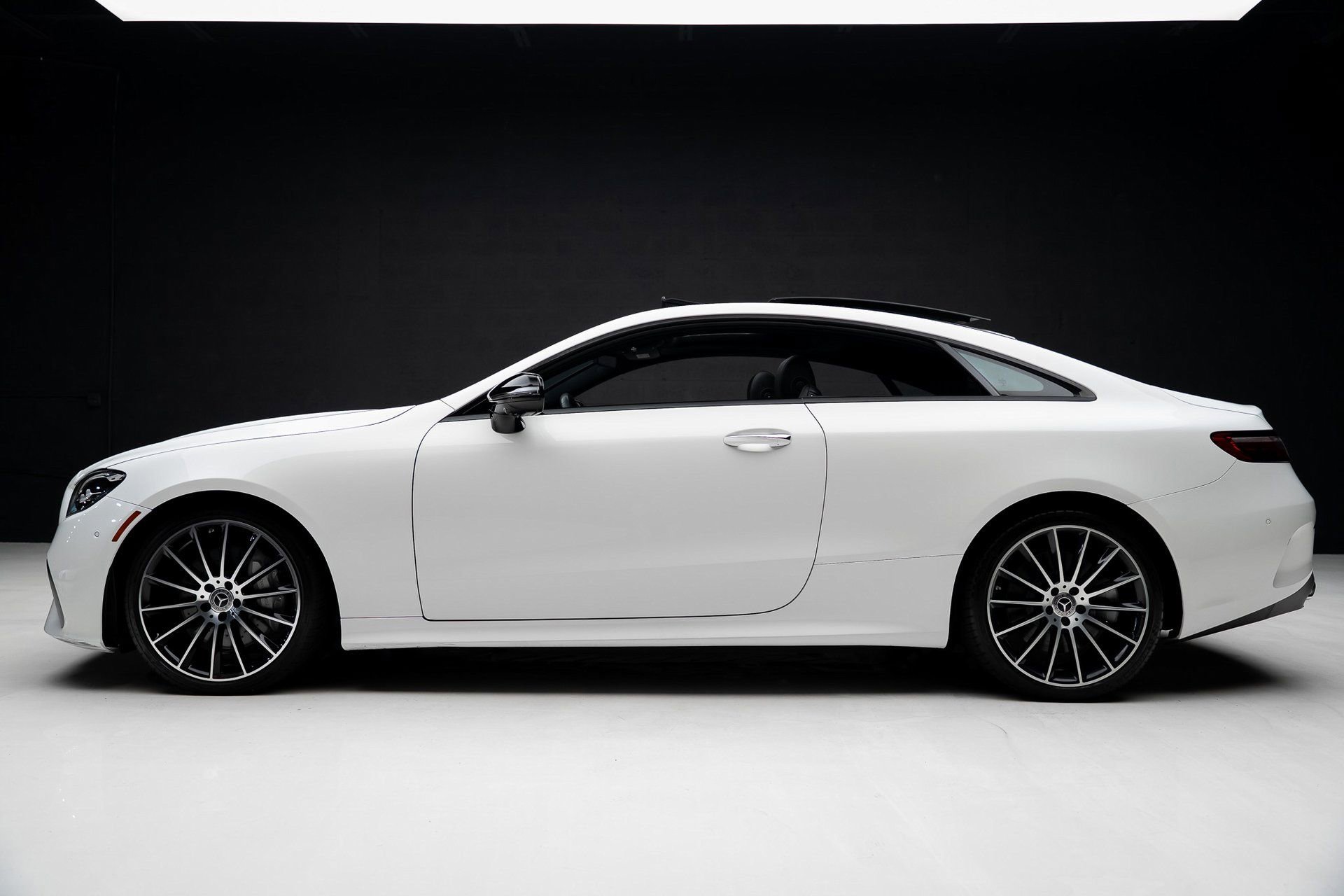 Used 2023 Mercedes-Benz E 450 Coupe image 17