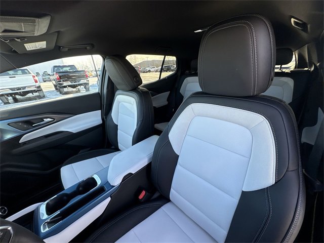 New 2026 Chevrolet Equinox EV LT image 20