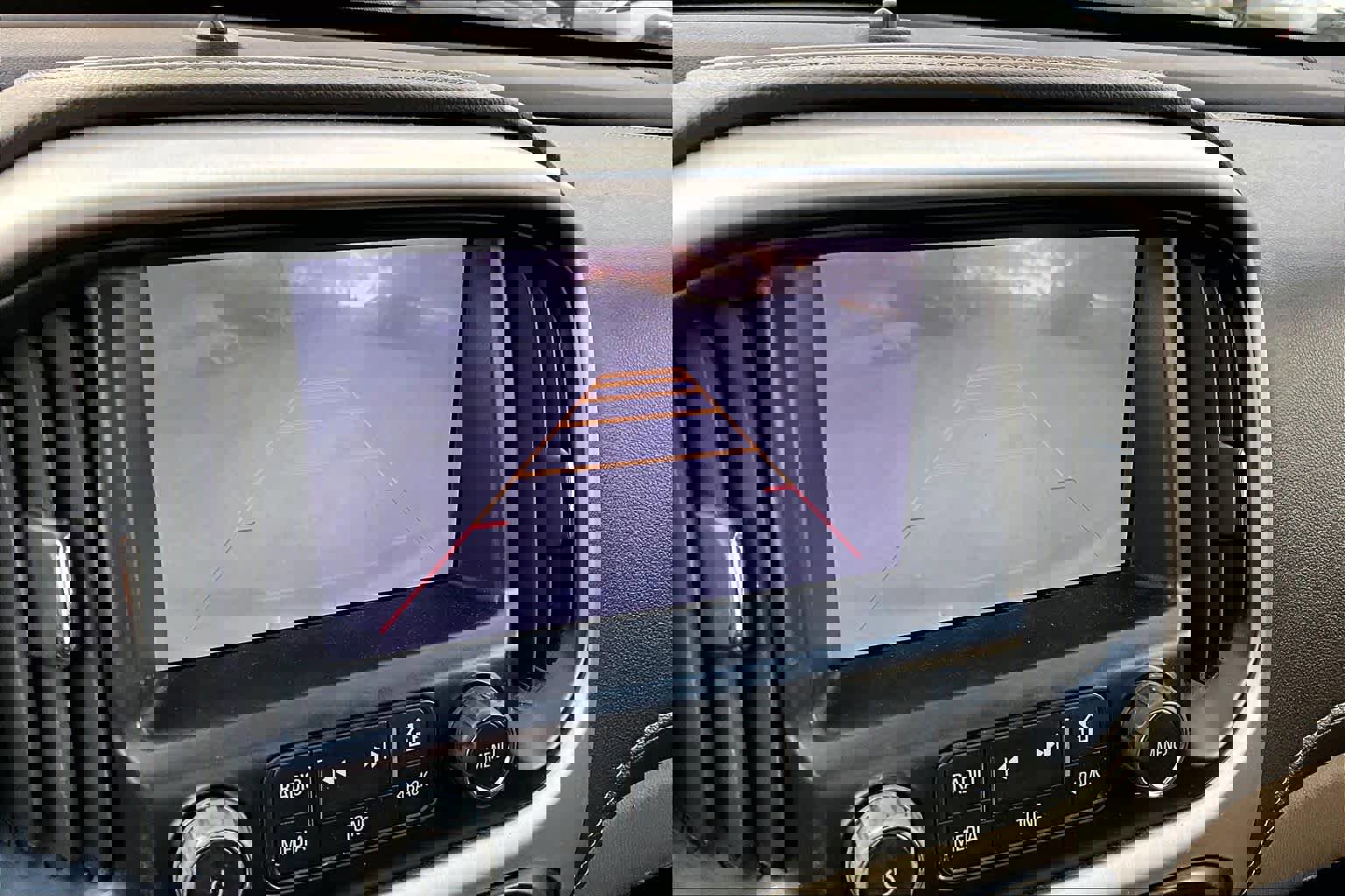 Used 2015 GMC Canyon SLE w/ SLE Convenience Package image 23