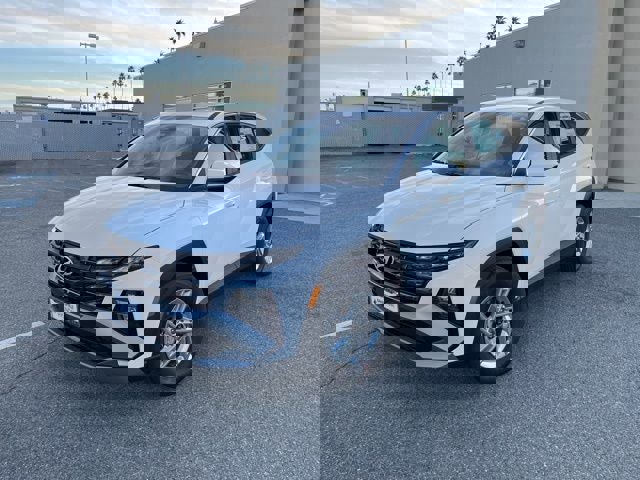 New 2026 Hyundai Tucson SE image 2