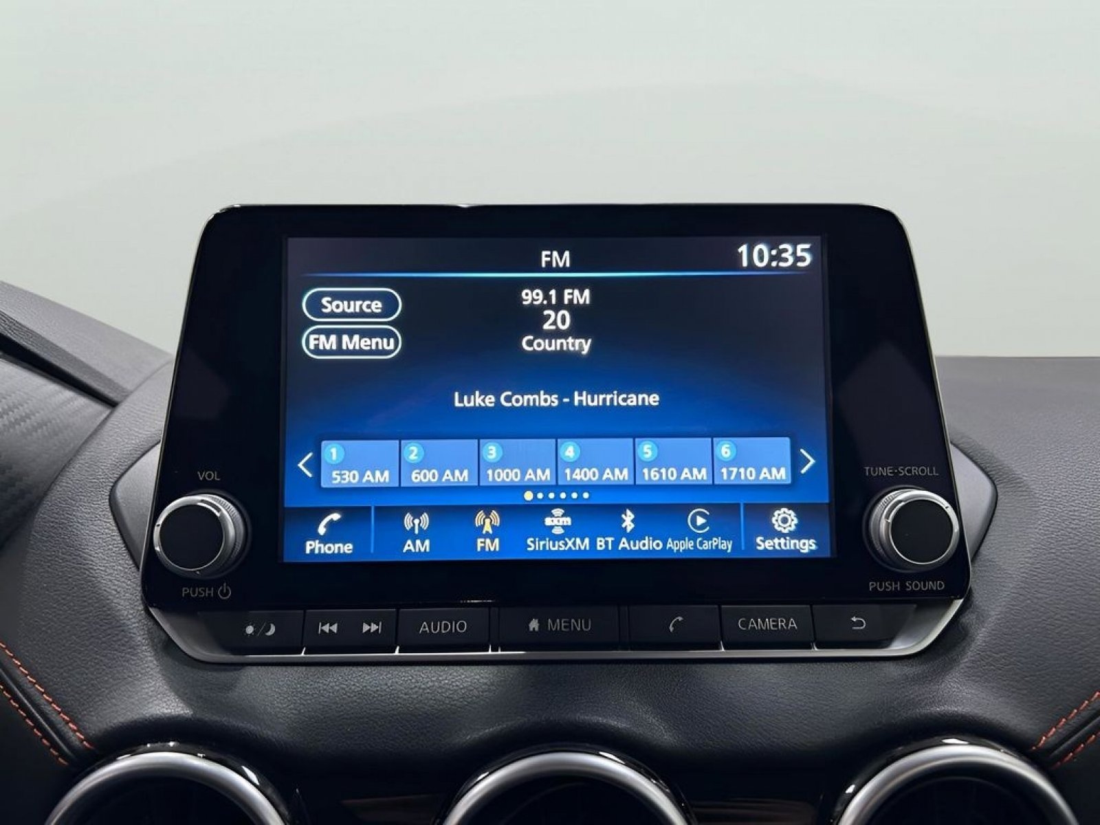 Used 2025 Nissan Sentra SR image 16