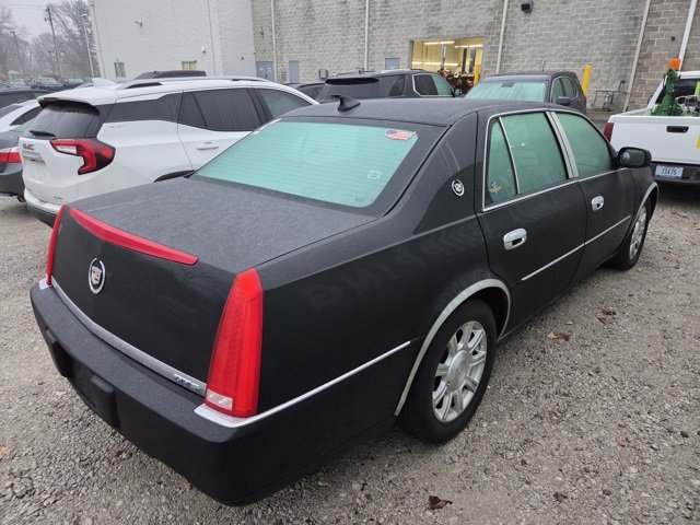 Used 2011 Cadillac DTS image 5
