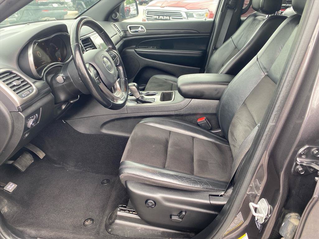 Used 2021 Jeep Grand Cherokee Laredo X AWD/4WD image 9